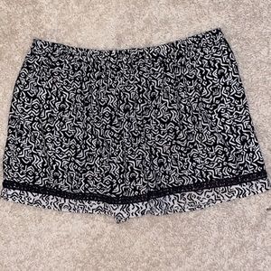 Super Cute nice comfy shorts